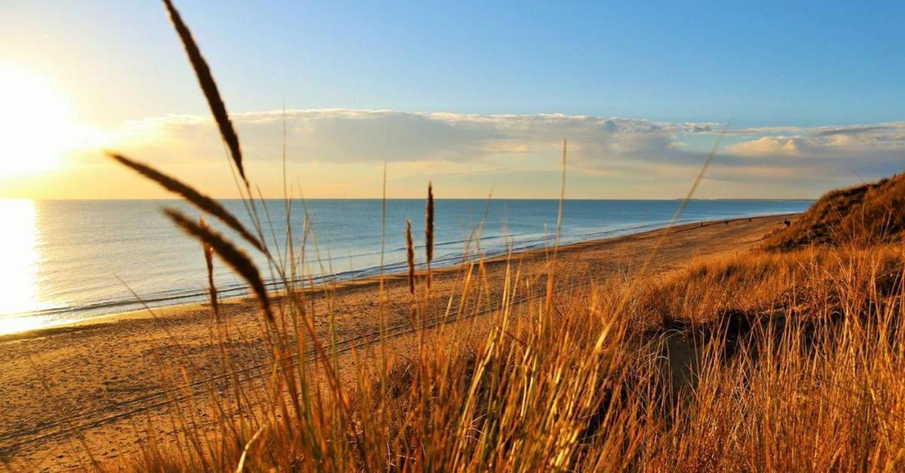Maison "Pivoine" Proche De La Plage Le Bois-Plage-en-Ré Esterno foto
